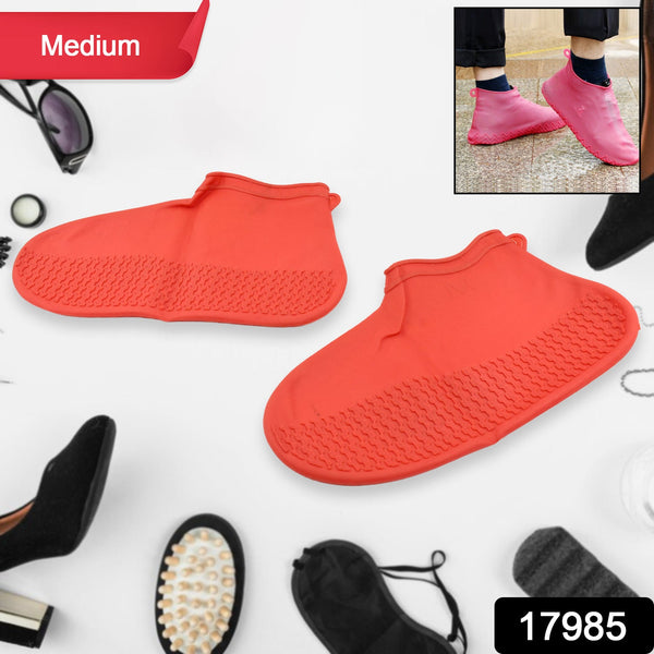 Non-Slip Silicone Waterproof Boot Shoe Cover (Medium Size / 1 Pair / Red)